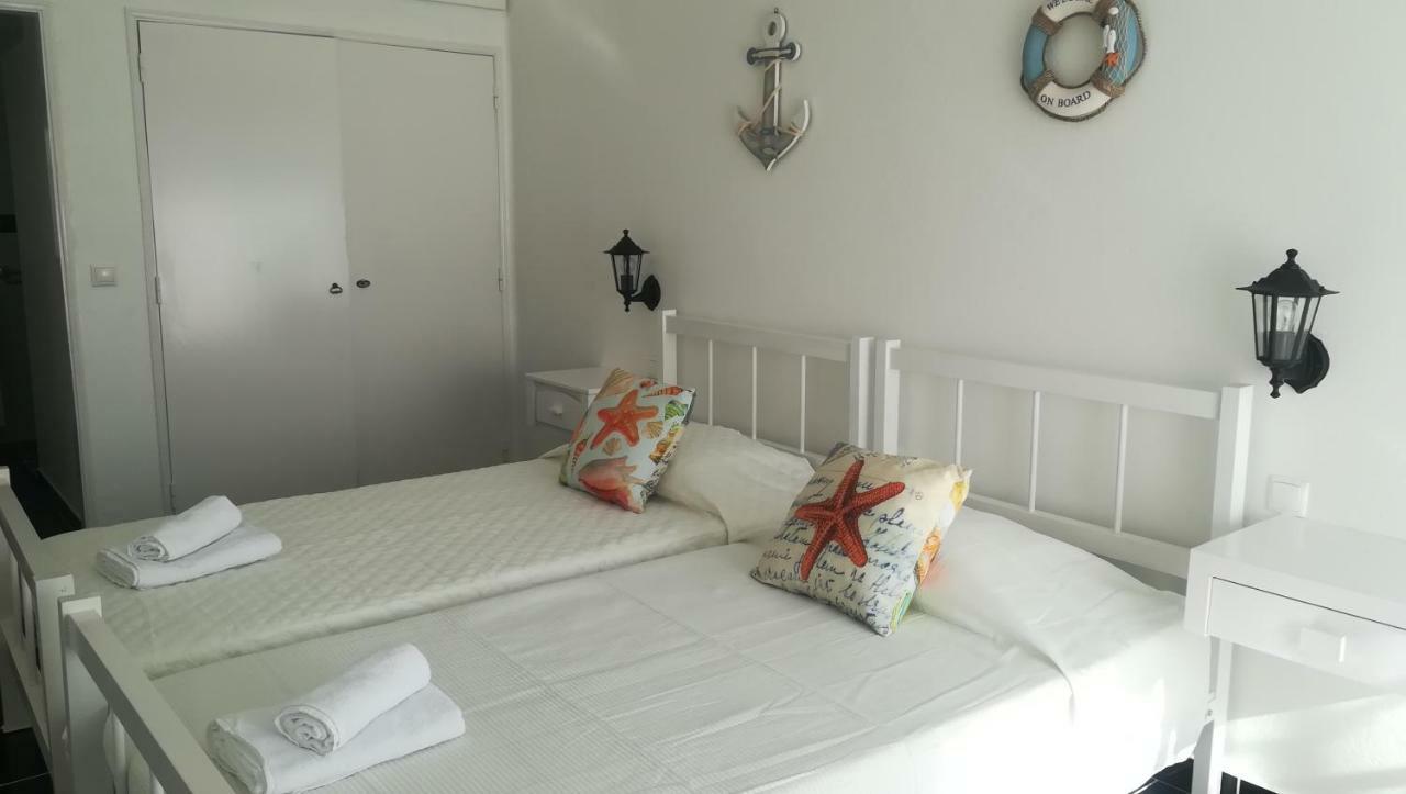 Beach Oura&Bars Albufeira Bagian luar foto